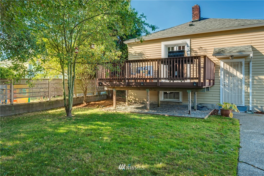 430 Wells Avenue North Renton, WA 98057 - Photo 22 of 25