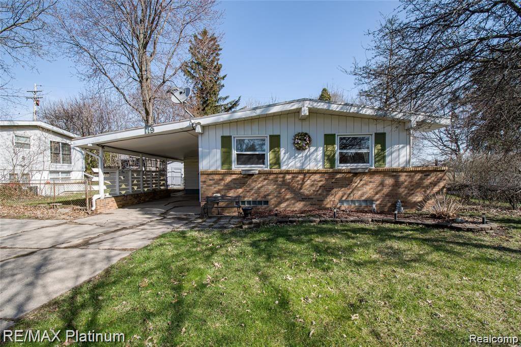 119 East River Road Flushing, MI 48433 - Photo 1 of 29