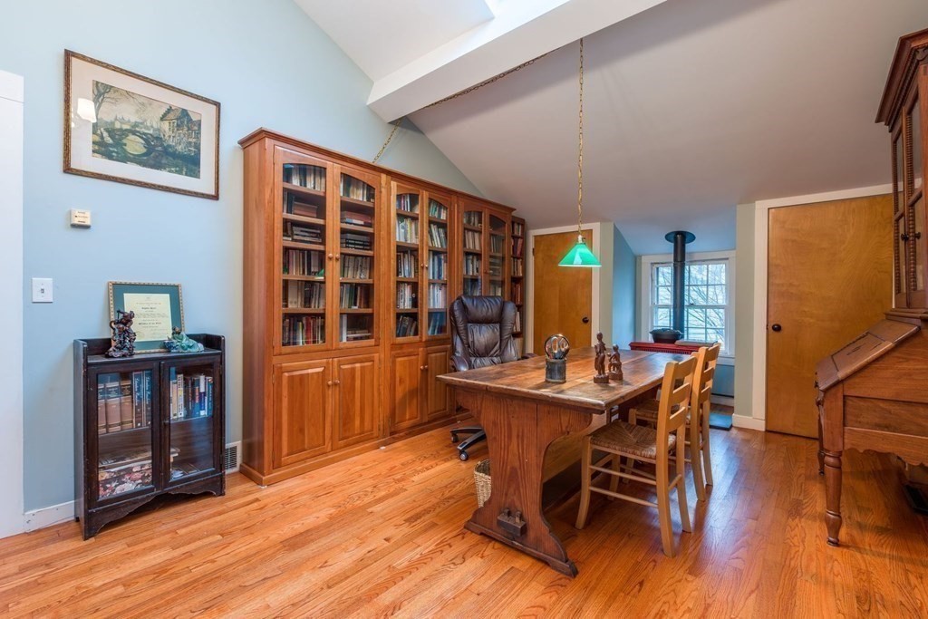 103 Sunset Avenue Amherst, MA 01002 - Photo 22 of 42 Gallery Image 22