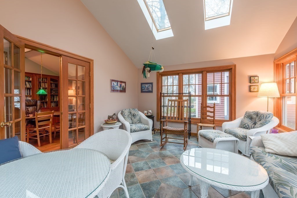 103 Sunset Avenue Amherst, MA 01002 - Photo 24 of 42 Gallery Image 24