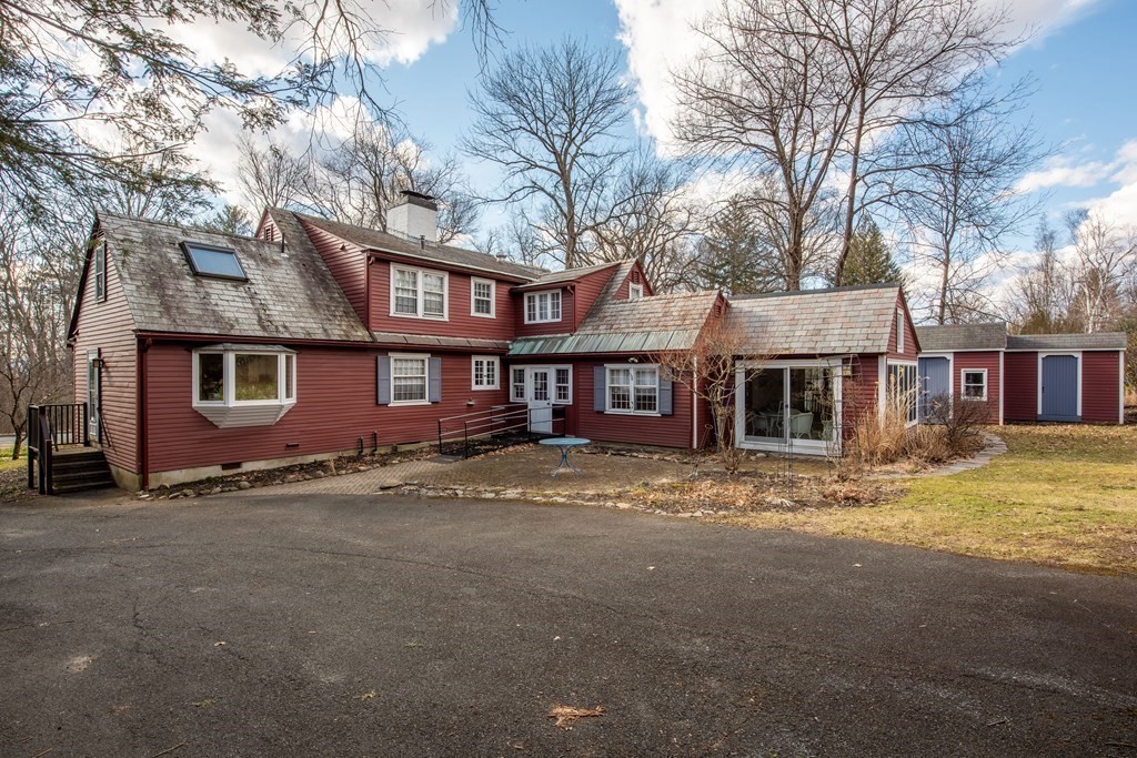 103 Sunset Avenue Amherst, MA 01002 - Photo 4 of 42 Gallery Image 4