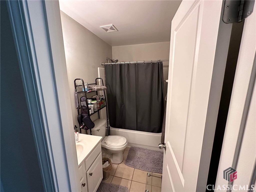 1035 South Barnett Shoals Road, Unit 915 Athens, GA 30605 - Photo 6 of 6
