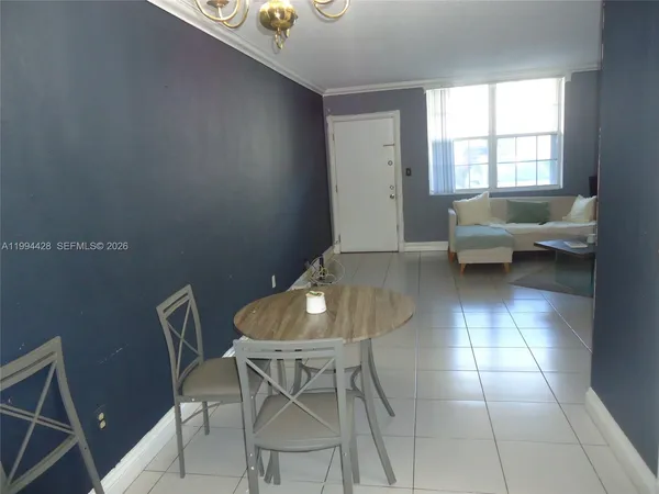 $1,750 | 1790 79th Street Causeway, Unit B108, North Bay Village, FL 33141