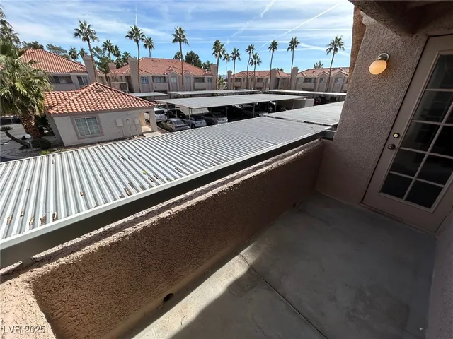 $1,375 | 1375 East Hacienda Avenue, Unit 217, Las Vegas, NV 89119