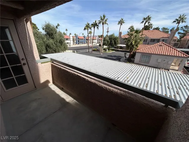 $1,375 | 1375 East Hacienda Avenue, Unit 217, Las Vegas, NV 89119
