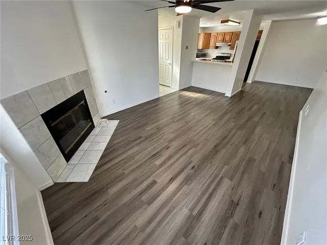 $1,375 | 1375 East Hacienda Avenue, Unit 217, Las Vegas, NV 89119