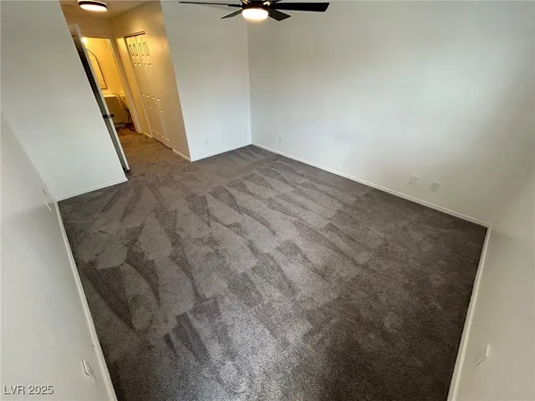 $1,295 | 1375 East Hacienda Avenue, Unit 217, Las Vegas, NV 89119