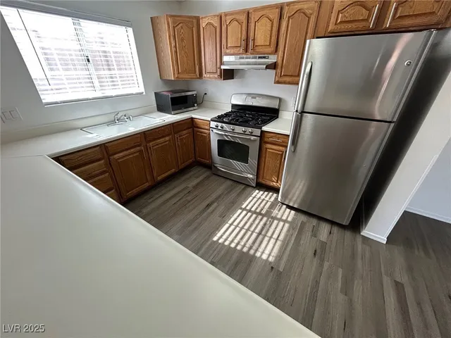 $1,375 | 1375 East Hacienda Avenue, Unit 217, Las Vegas, NV 89119