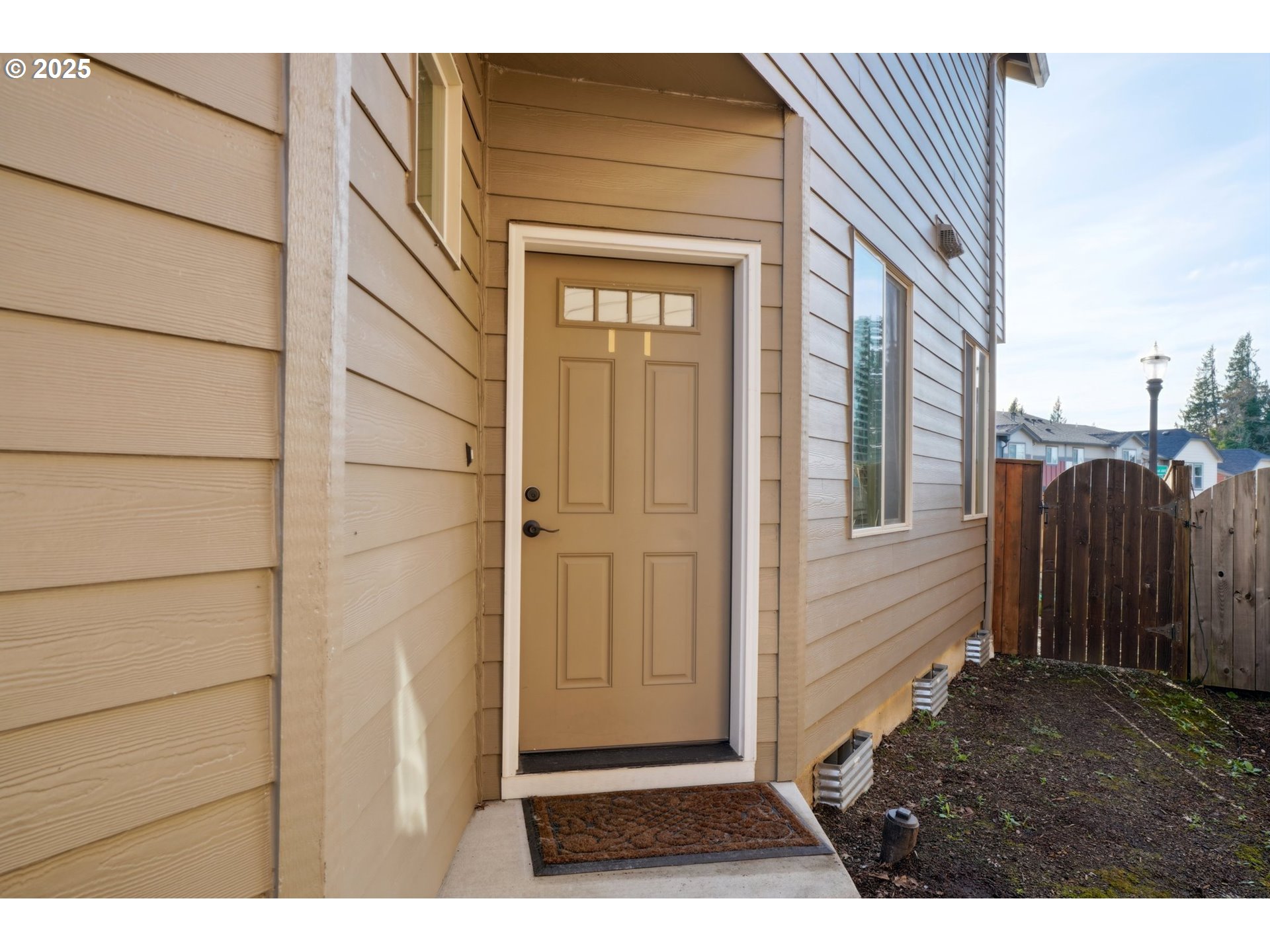 229 North 33rd Court Ridgefield, WA 98642 - Photo 4 of 35