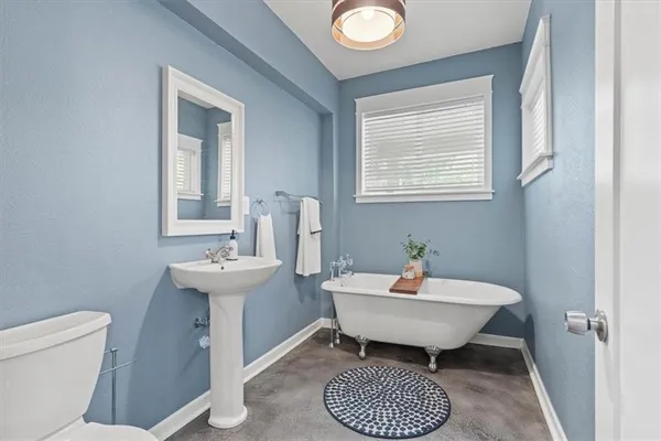 $525,000 | 2827 Campbell Street, Kansas City, MO 64109