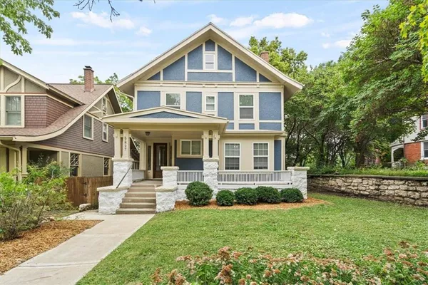 $525,000 | 2827 Campbell Street, Kansas City, MO 64109