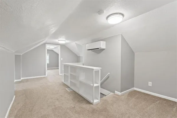 $525,000 | 2827 Campbell Street, Kansas City, MO 64109