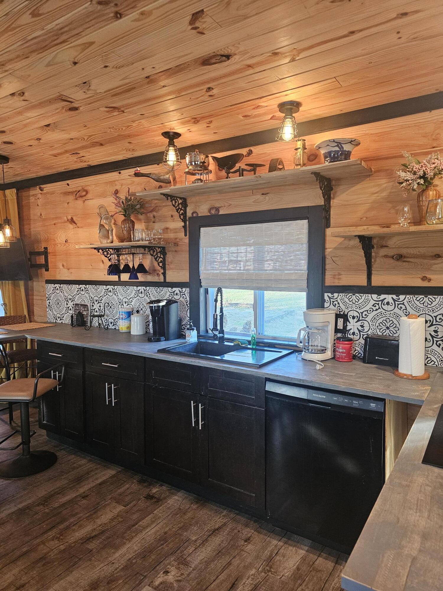 49 Hays Hollow Road Flintstone, GA 30725 - Photo 12 of 38 Kitchen