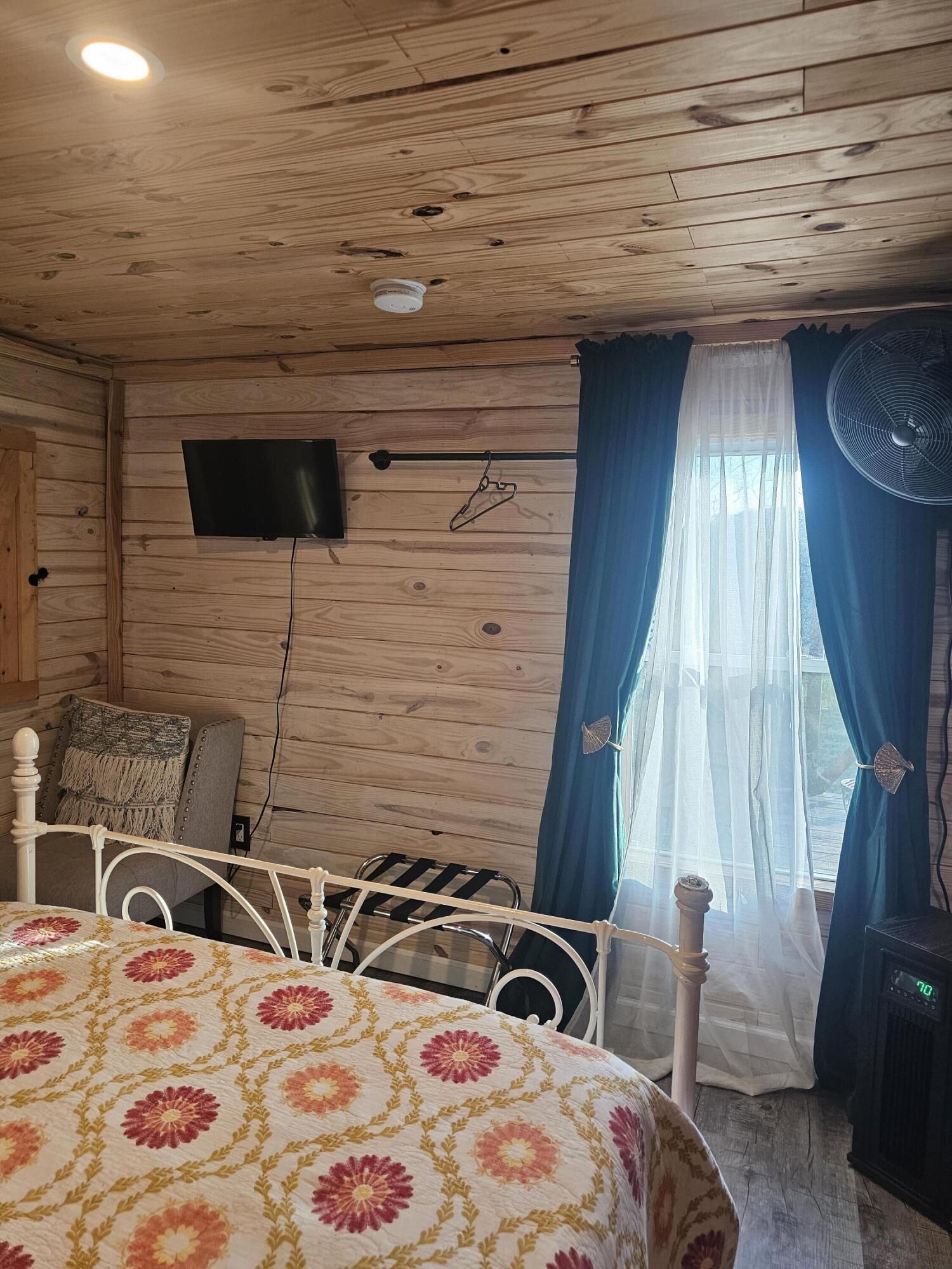 49 Hays Hollow Road Flintstone, GA 30725 - Photo 22 of 38 Bedroom 2 with view of end deck