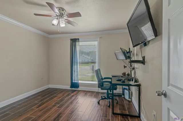 $305,000 | 514 Oakford Drive, Baton Rouge, LA 70815