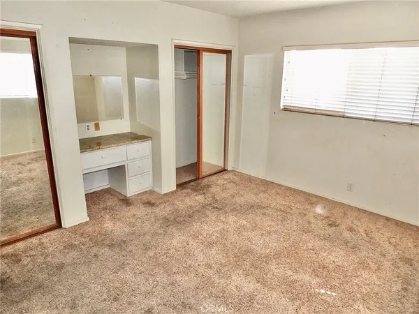 $1,295,000 | 148 East 36th Street, Long Beach, CA 90807