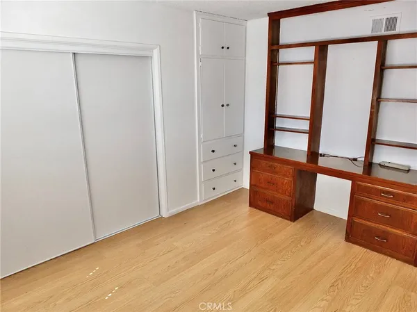 $1,295,000 | 148 East 36th Street, Long Beach, CA 90807