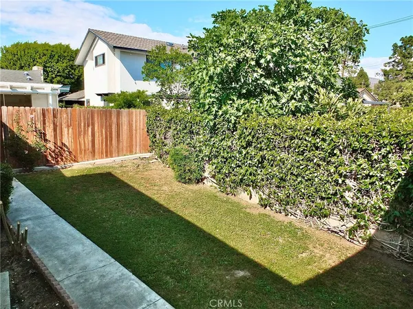 $1,295,000 | 148 East 36th Street, Long Beach, CA 90807