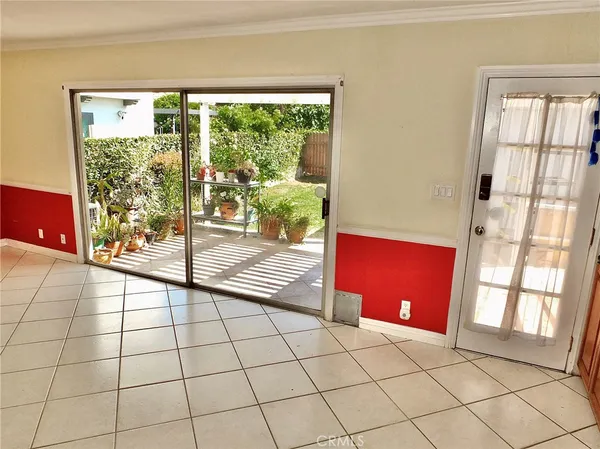 $1,295,000 | 148 East 36th Street, Long Beach, CA 90807