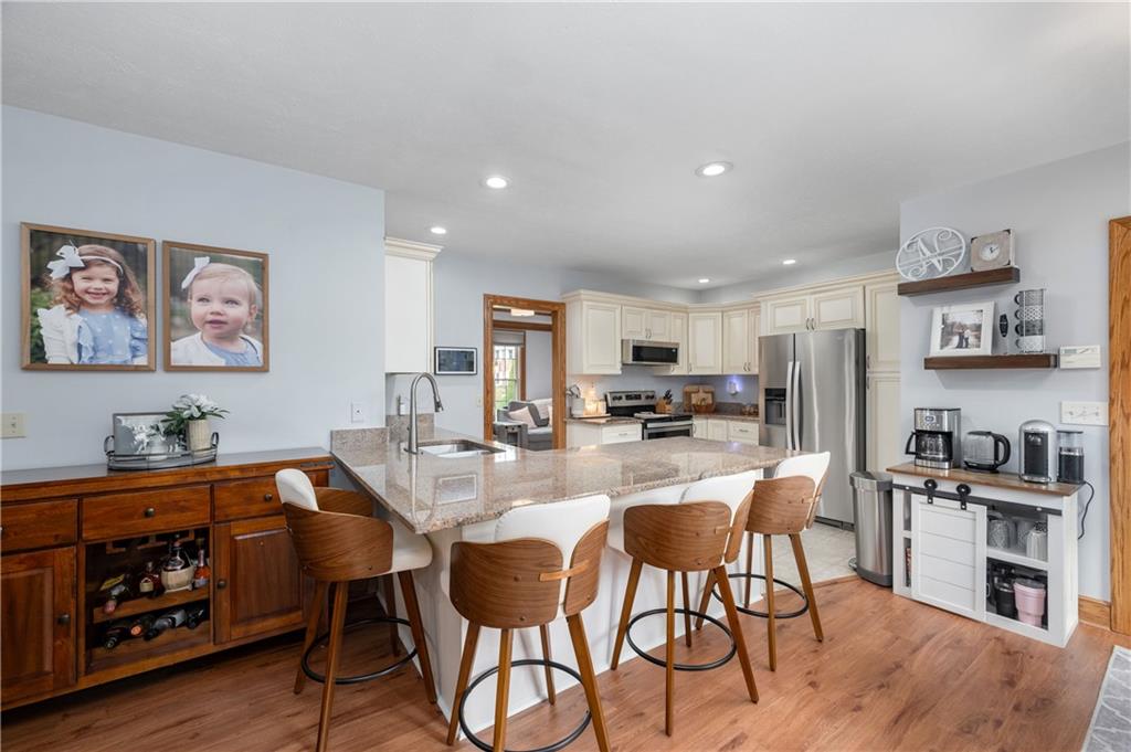 104 Manor Court Butler, PA 16001 - Photo 11 of 33