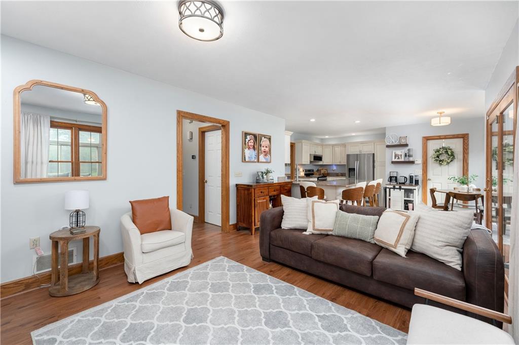 104 Manor Court Butler, PA 16001 - Photo 16 of 33