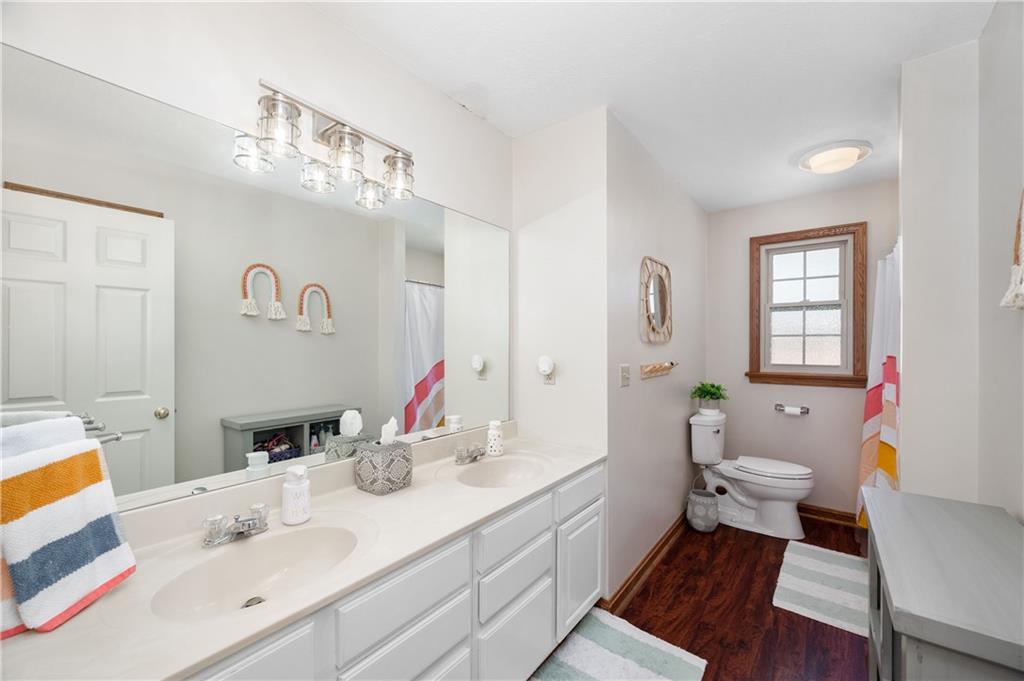 104 Manor Court Butler, PA 16001 - Photo 23 of 33