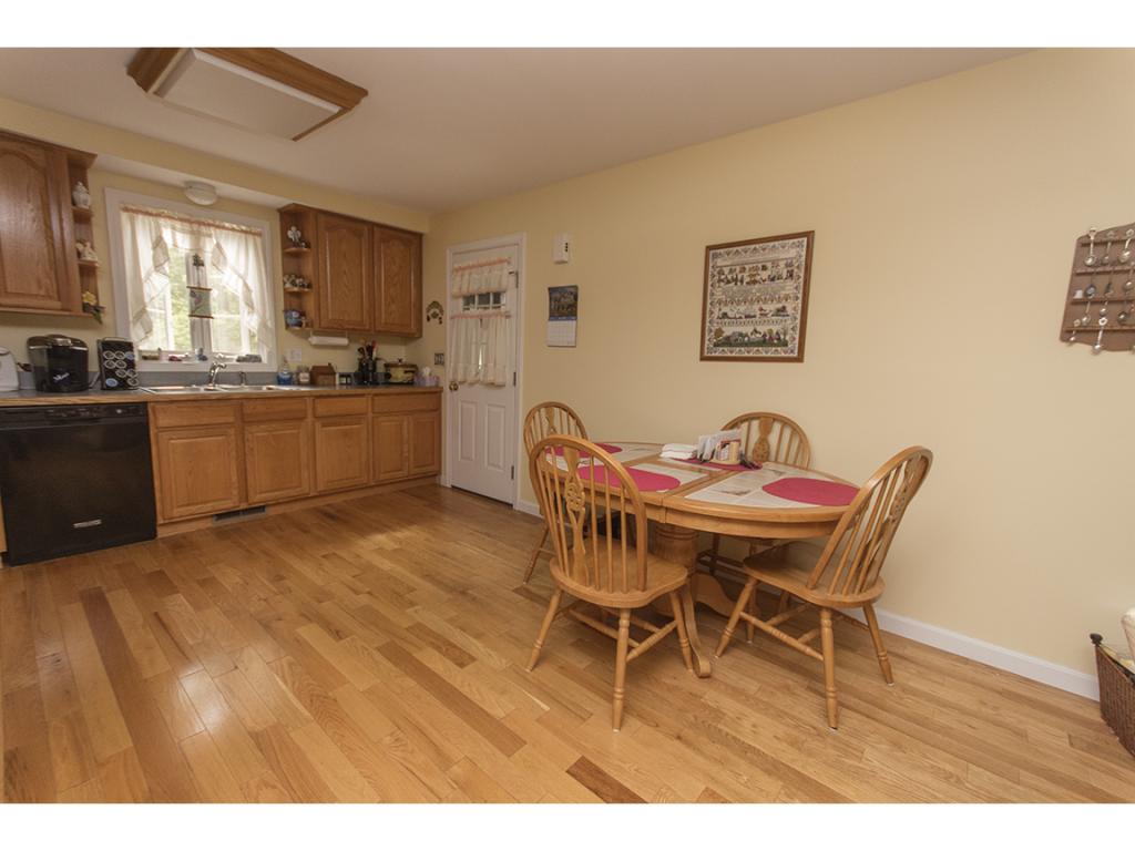 46 Scribner Road Fremont, NH 03044 - Photo 21 of 35
