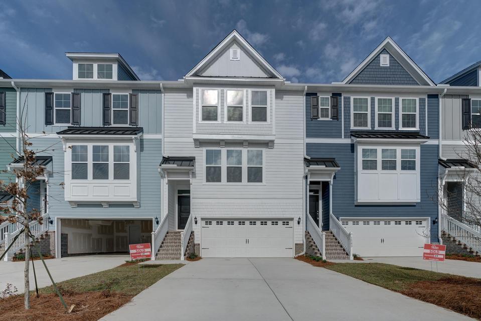1545 Moss Spring Road Mount Pleasant, SC 29466 - Photo 1 of 20 20230505122405333883000000-o