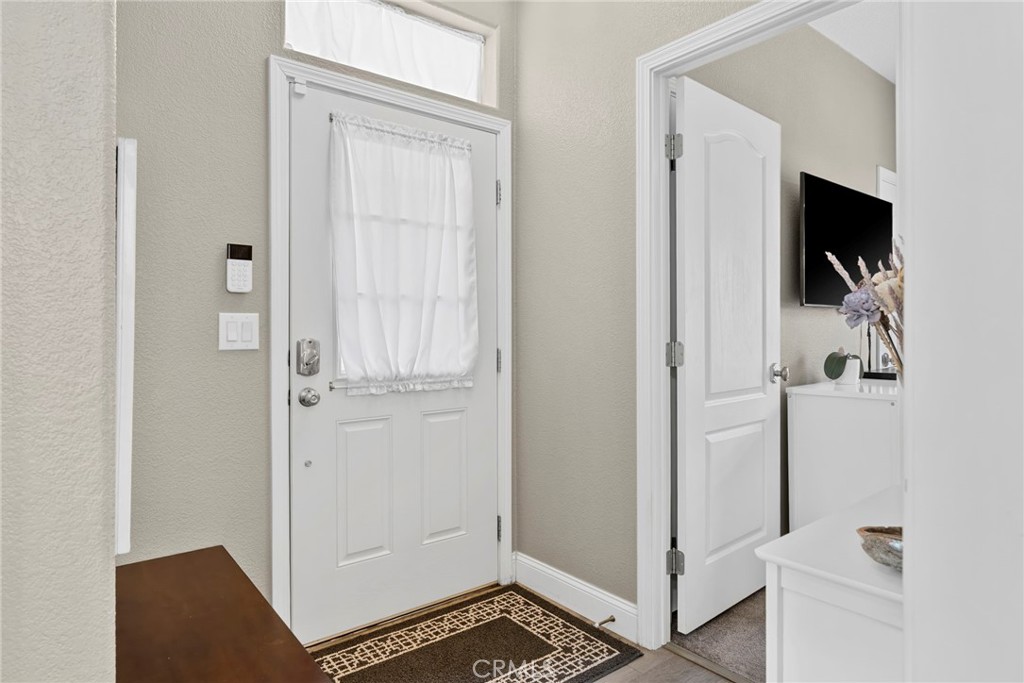 48 Riversea Road Seal Beach, CA 90740 - Photo 10 of 34 a view of bathroom