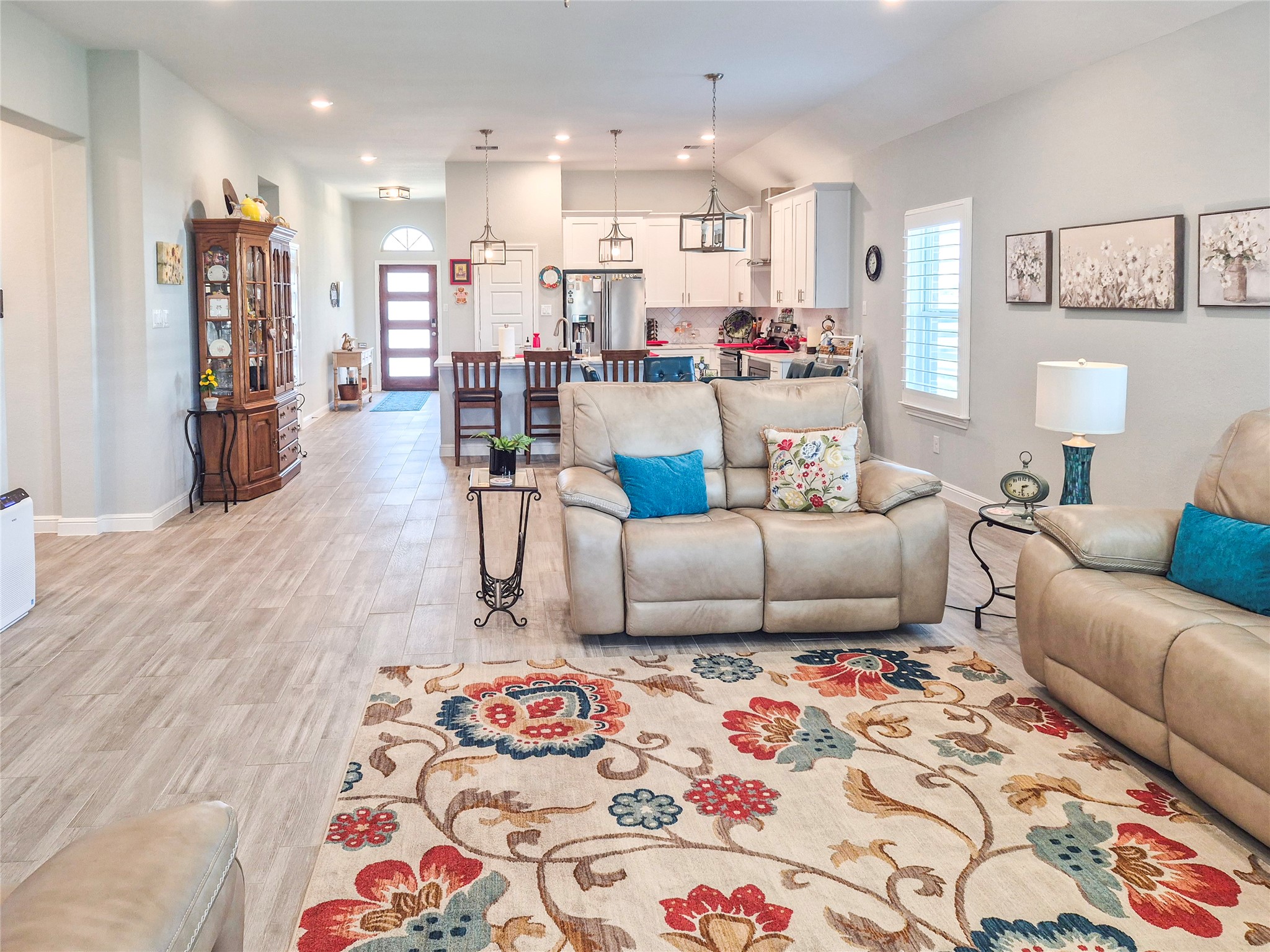 1325 Palomino Trail Angleton, TX 77515 - Photo 10 of 36 a living room with furniture and a rug