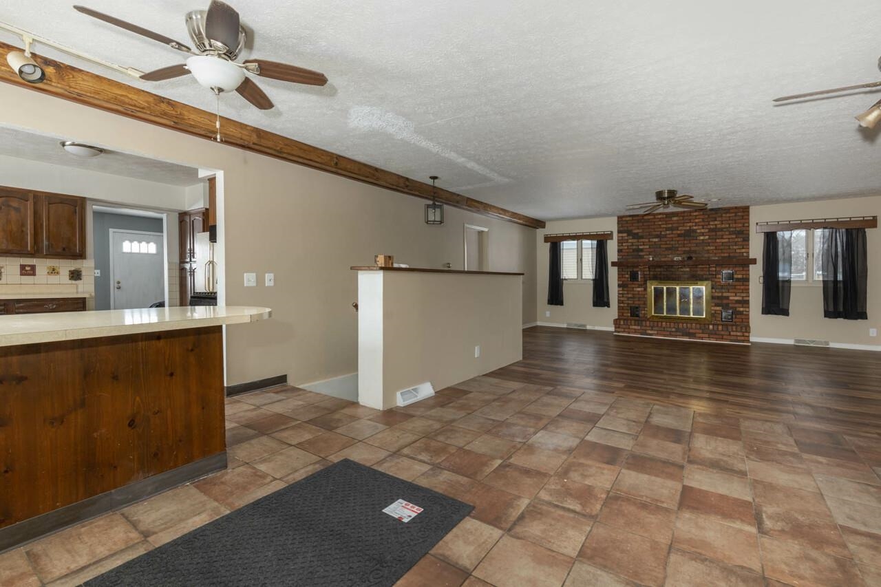7401 Randy Road Machesney Park, IL 61115 - Photo 11 of 27 a view of a kitchen with a sink