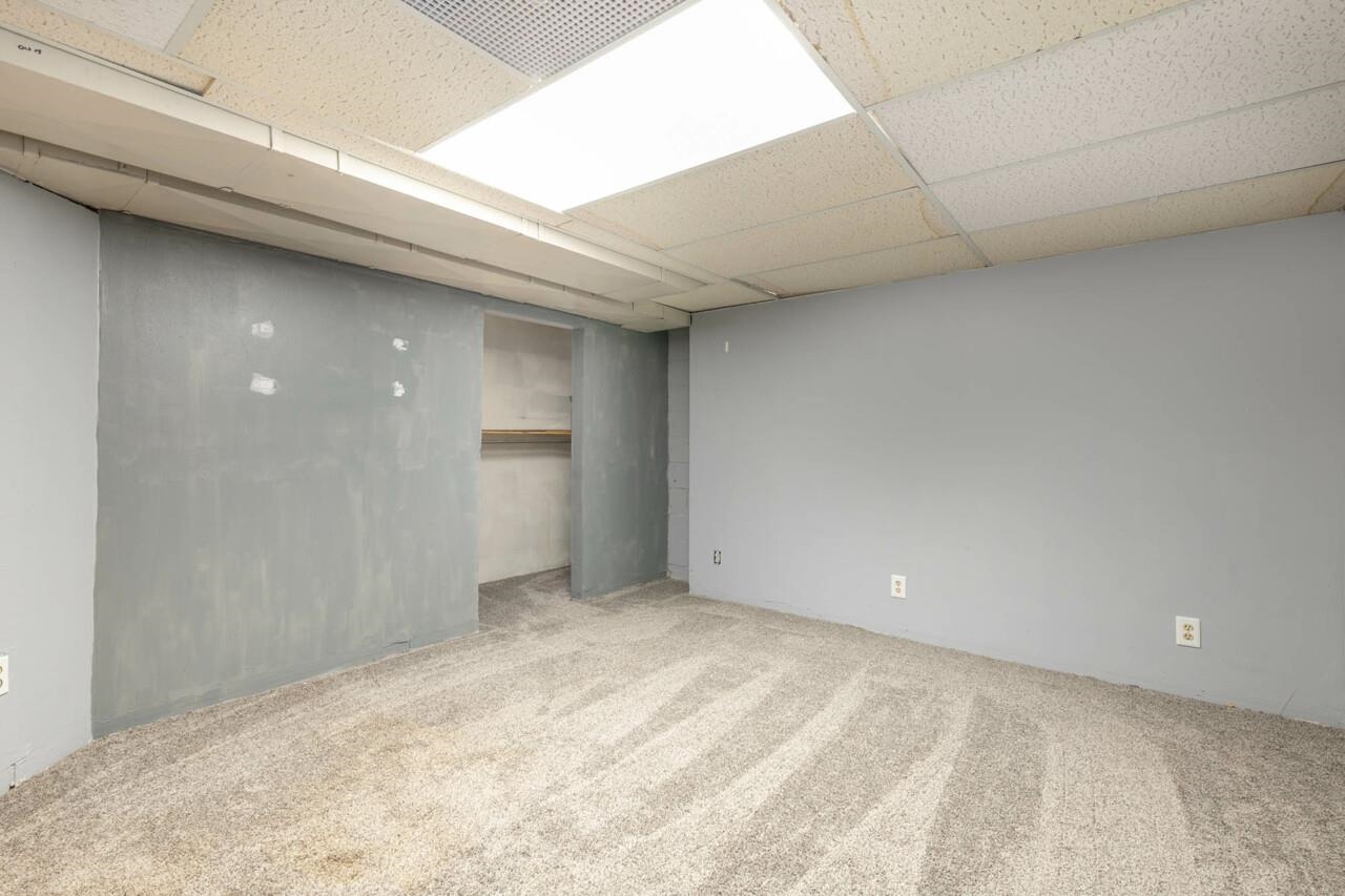 7401 Randy Road Machesney Park, IL 61115 - Photo 22 of 27 a view of an empty room