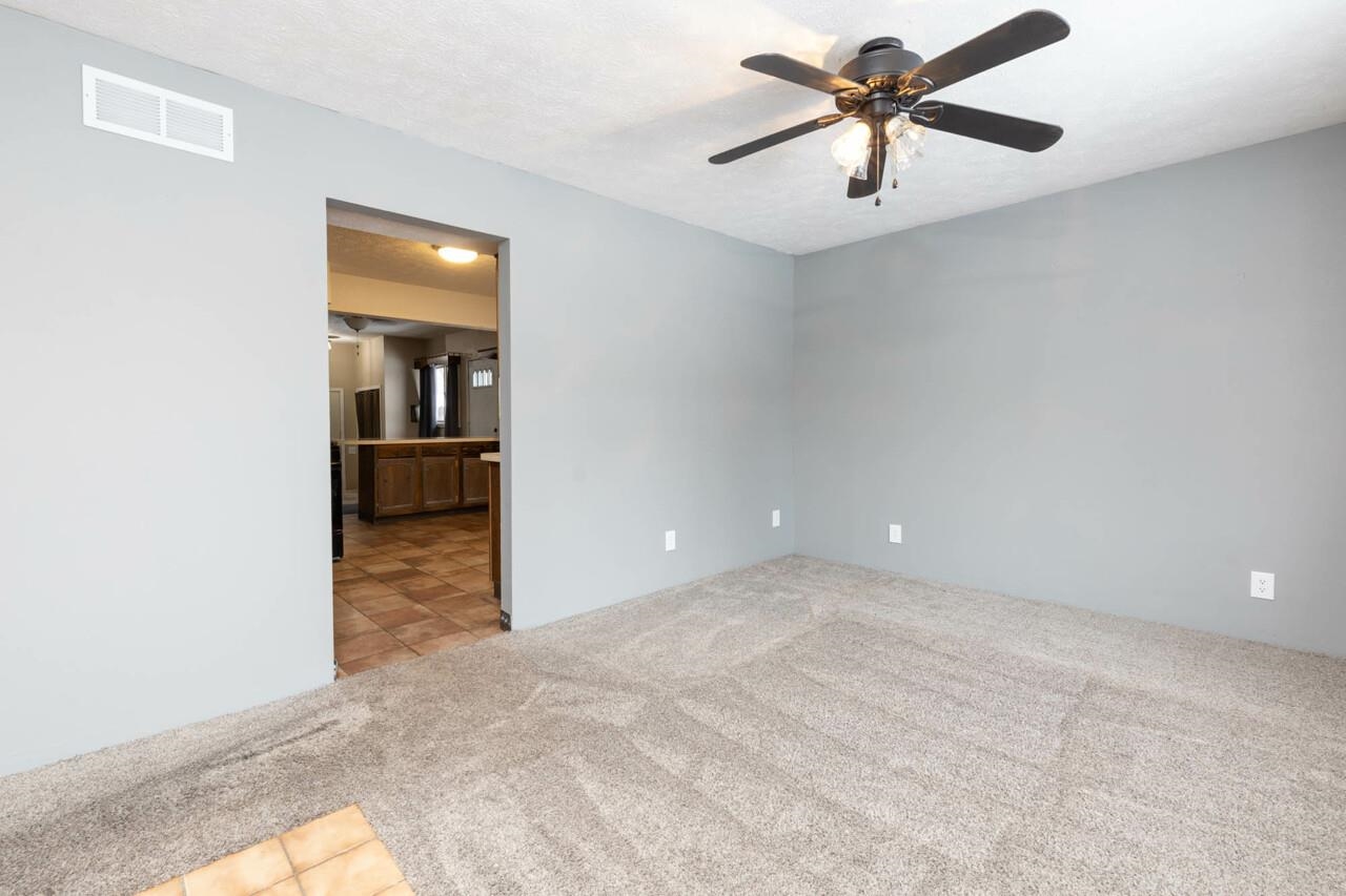 7401 Randy Road Machesney Park, IL 61115 - Photo 5 of 27 a view of a workspace