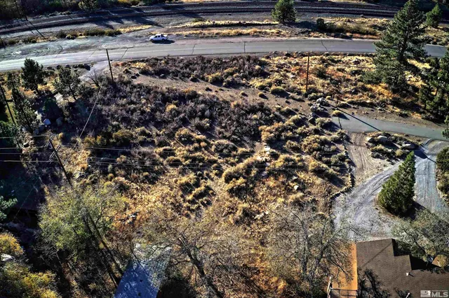 a view of a parking space