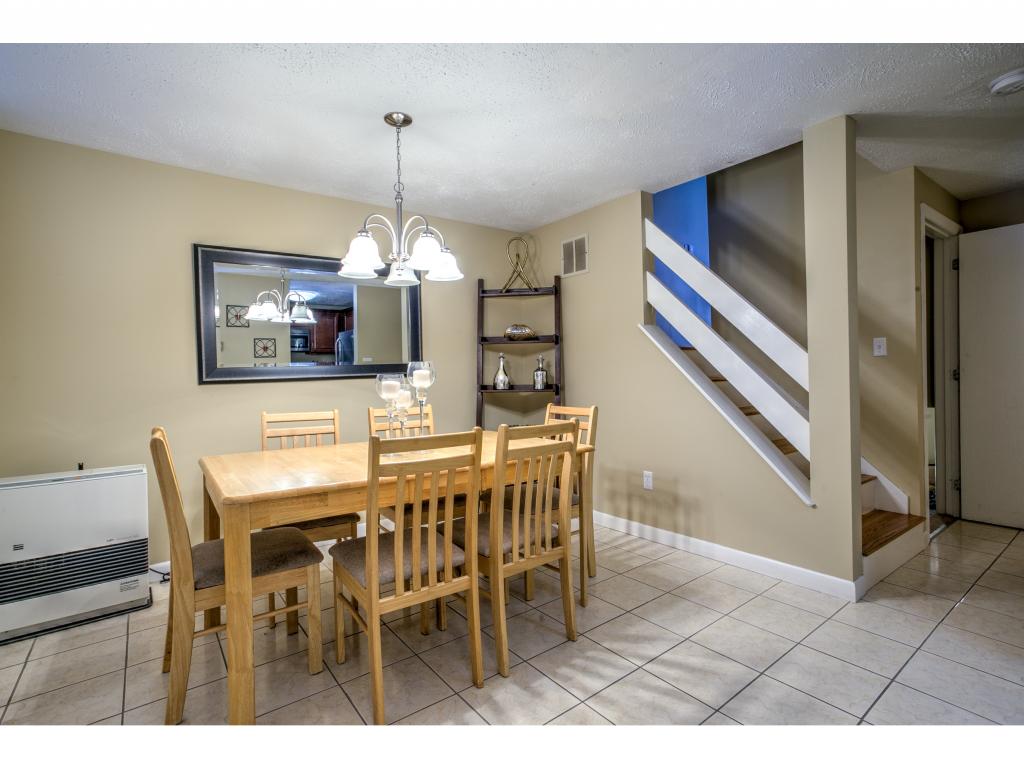 12 Victoria Drive, Unit 12 Merrimack, NH 03054 - Photo 3 of 26