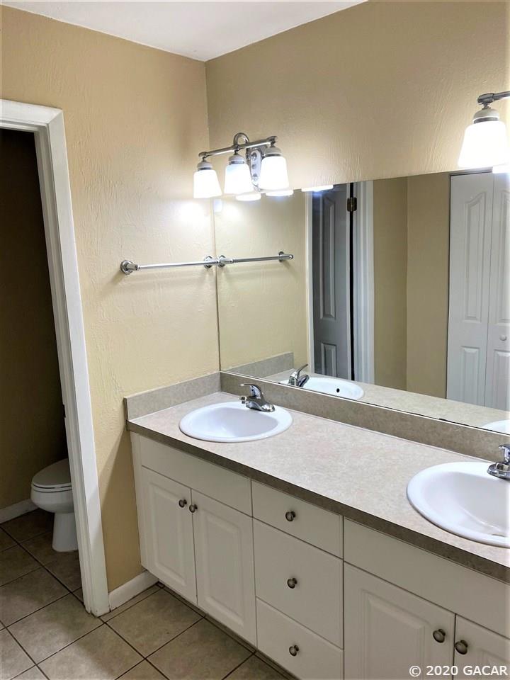 501 Southwest 75th Street, Unit H5 Gainesville, FL 32607 - Photo 14 of 18 Gallery Image 14