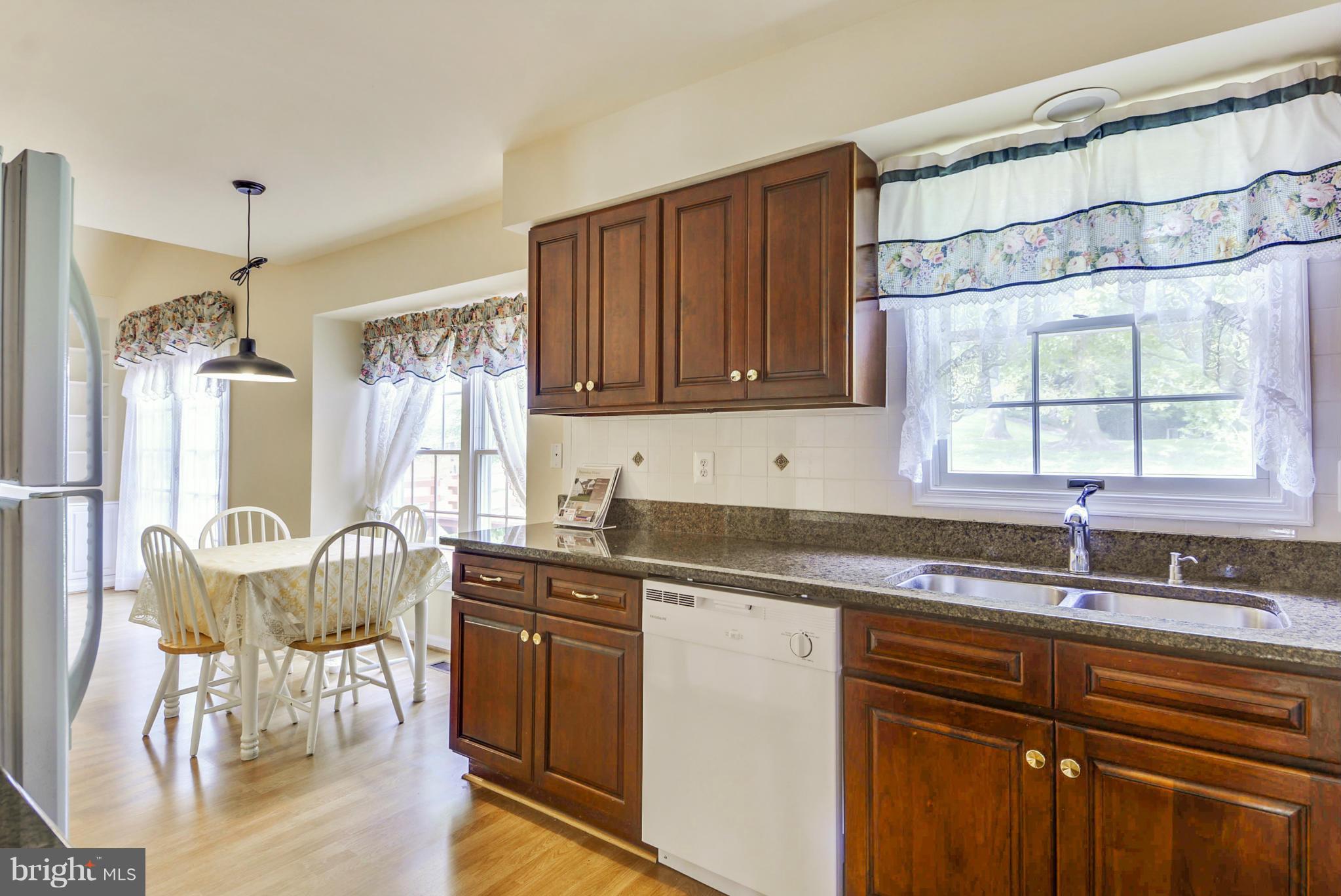 13909 Riding Loop Drive North Potomac, MD 20878 - Photo 7 of 30 Kitchen