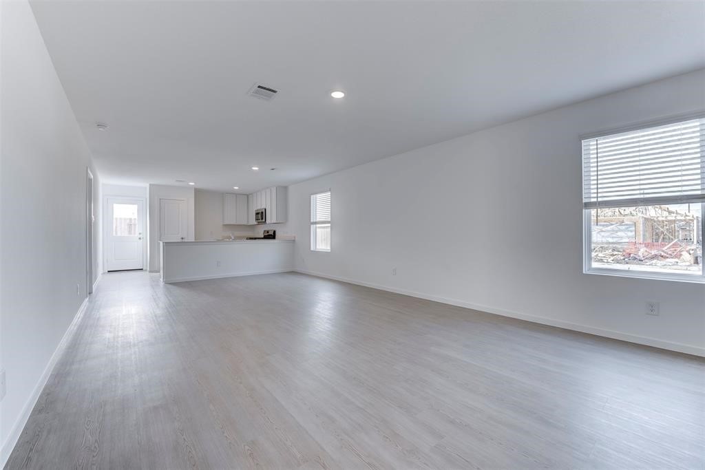 5283 Israel Grace Way Houston, TX 77048 - Photo 8 of 27