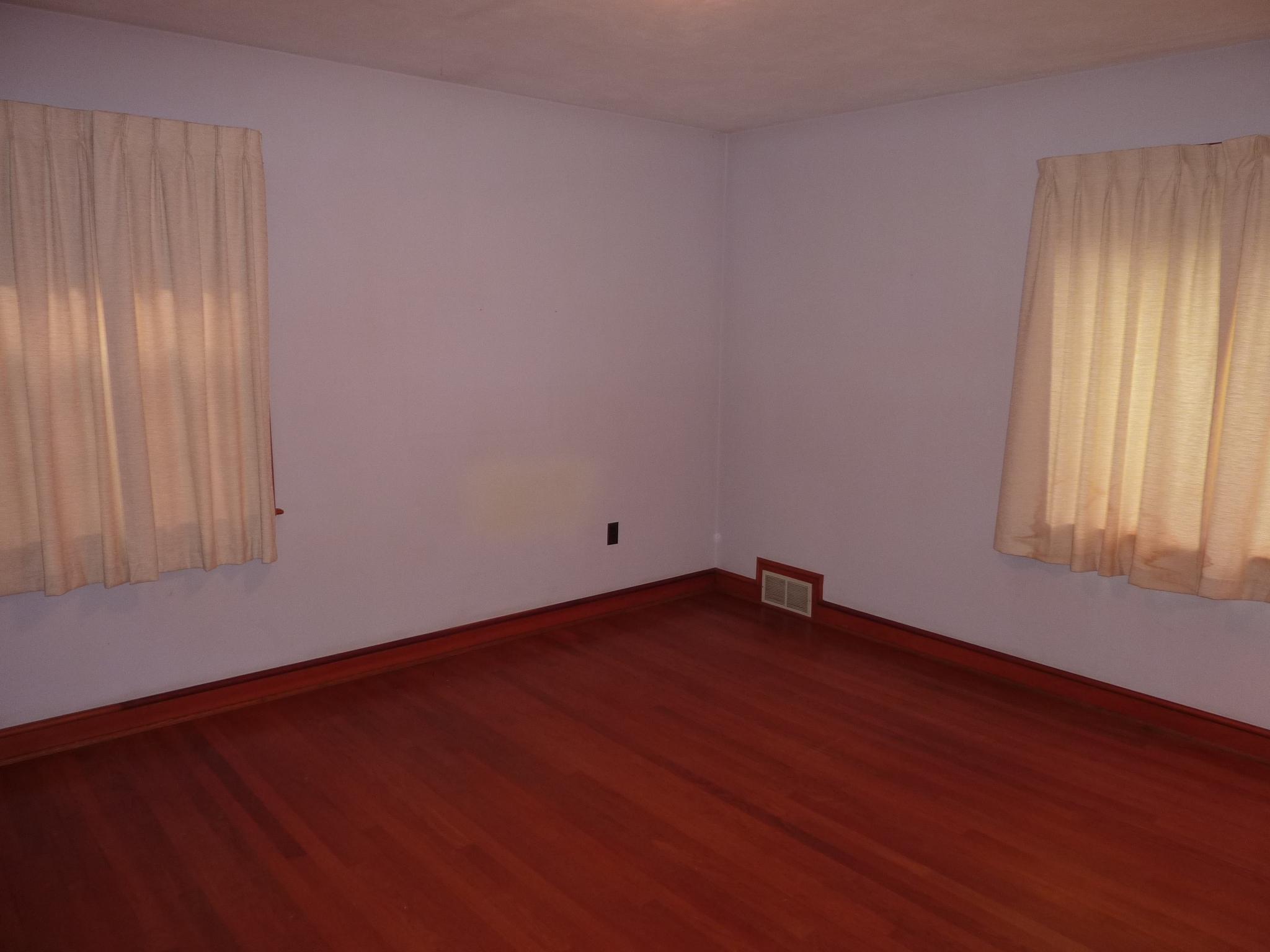 557 Dillard Road Southwest Roanoke, VA 24014 - Photo 9 of 18 Bedroom