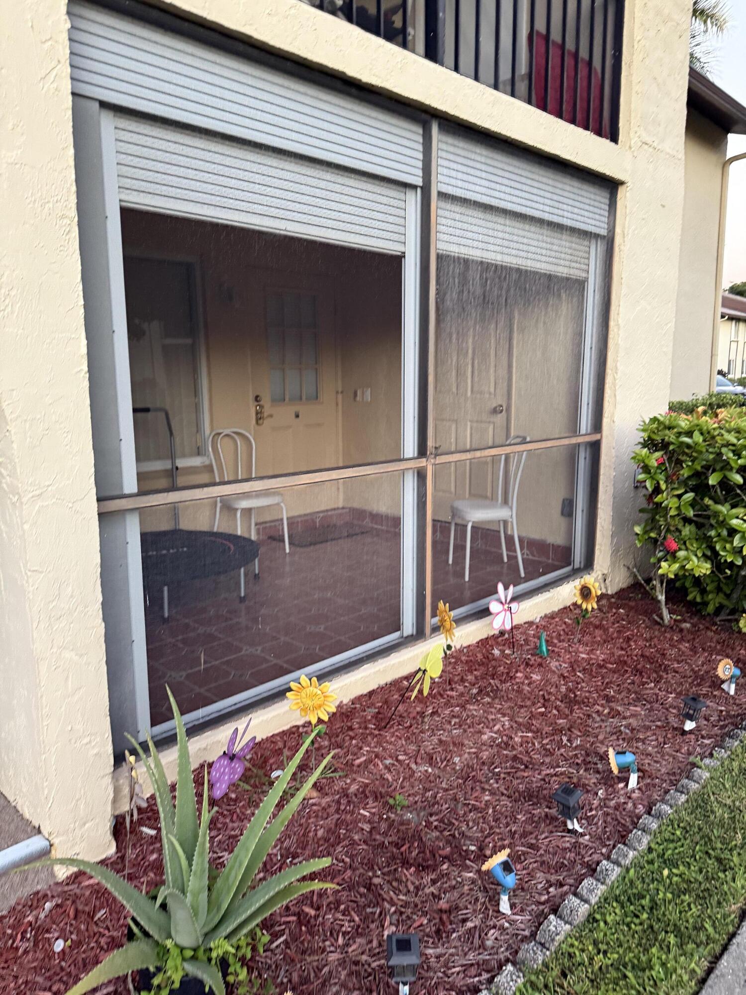 311 Pine Ridge Circle, Unit B1 Greenacres, FL 33463 - Photo 2 of 8 311 Pine Ridge Cir