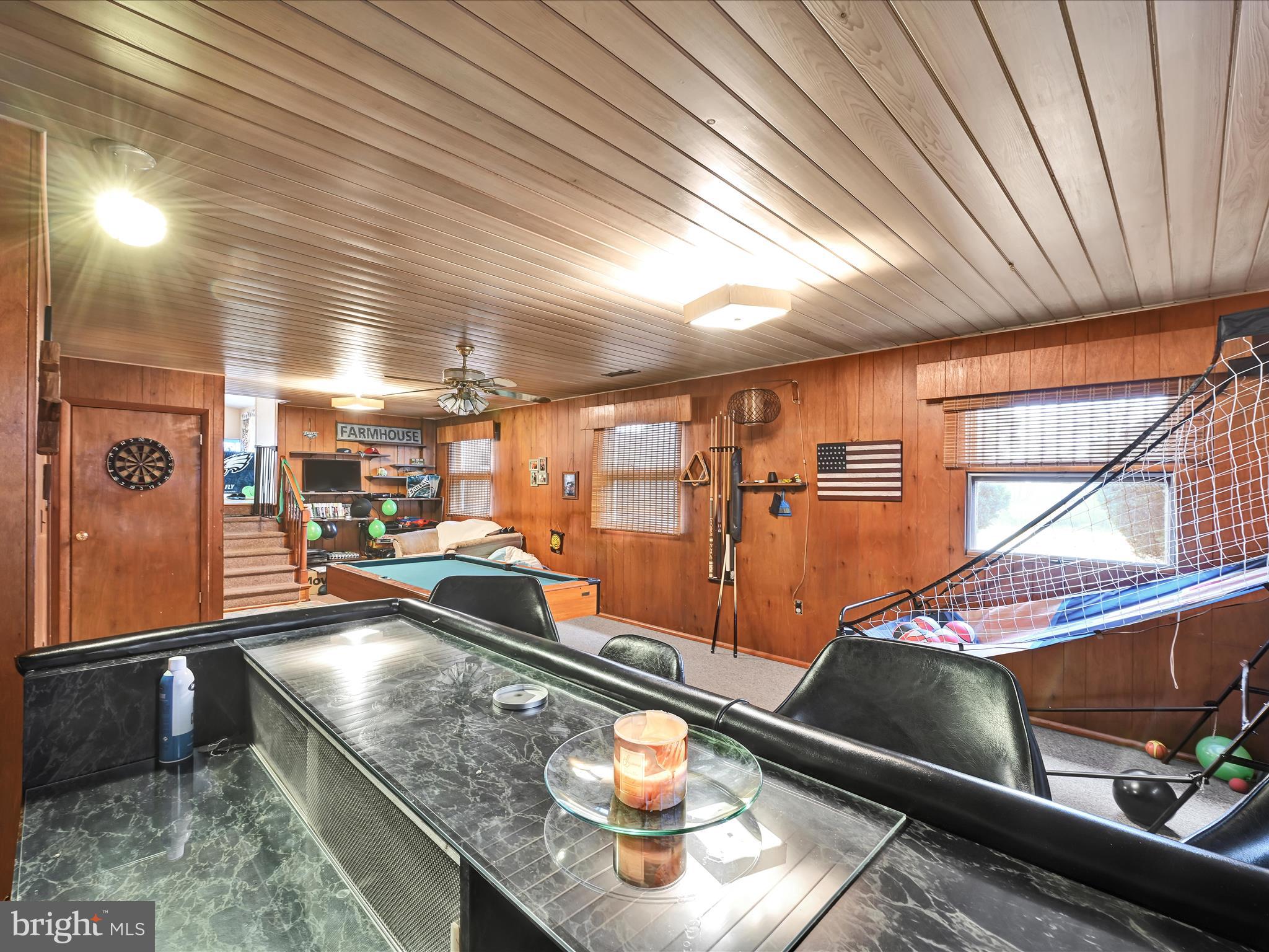 1181 Knights View Road Wrightsville, PA 17368 - Photo 19 of 40 a room with lots of appliances