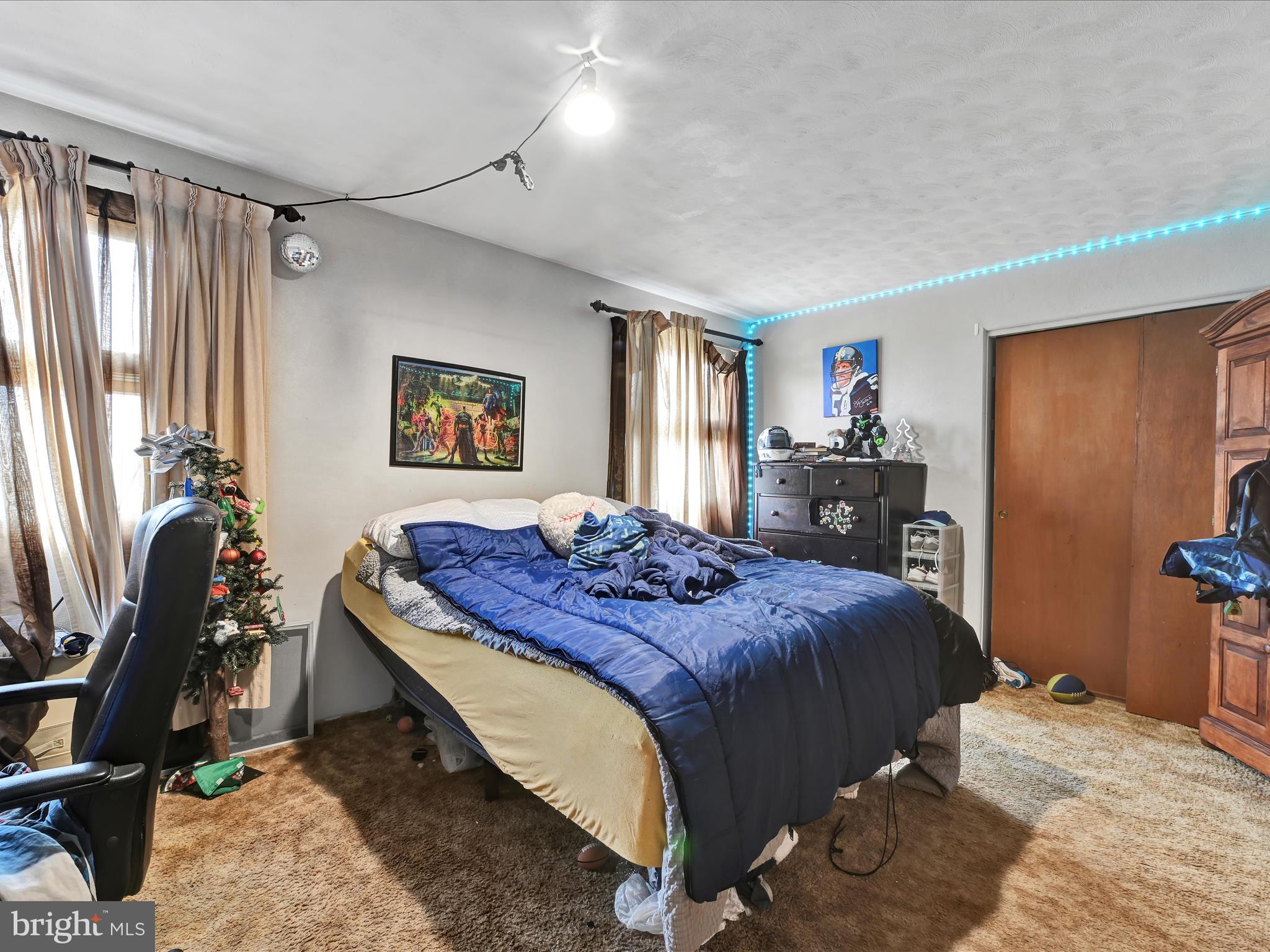 1181 Knights View Road Wrightsville, PA 17368 - Photo 26 of 40 a bed sitting in a bedroom next to a window