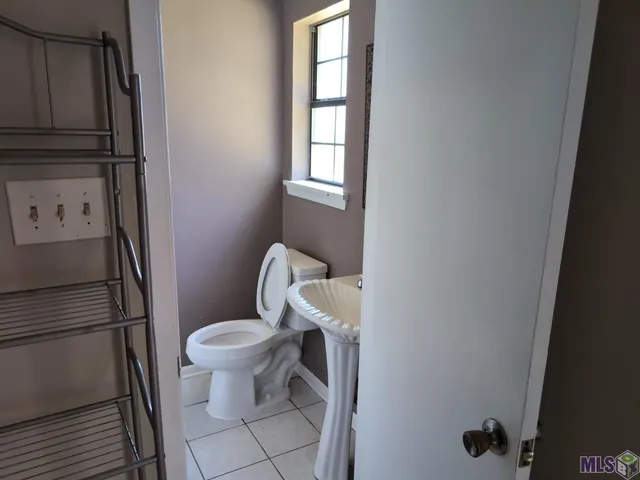 $1,750 | Undisclosed Address, Gonzales, LA 70737