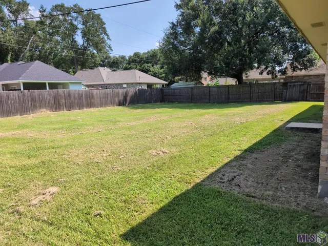 $1,750 | Undisclosed Address, Gonzales, LA 70737