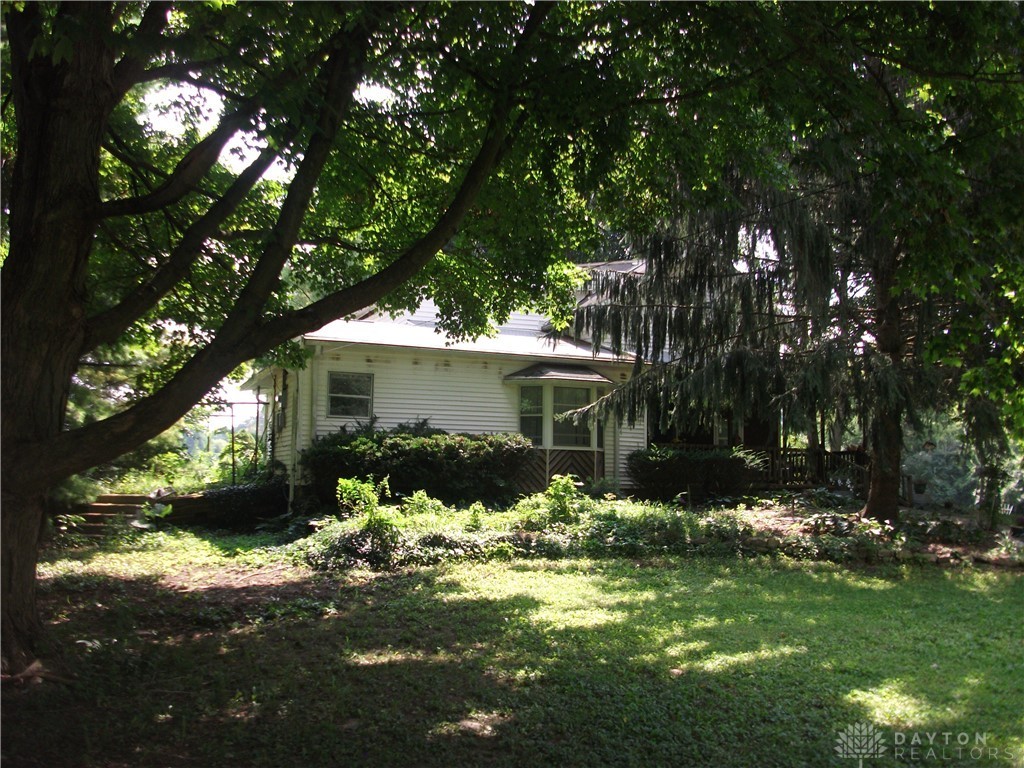 5300 Pitchin Road South Springfield, OH 45502 - Photo 14 of 28