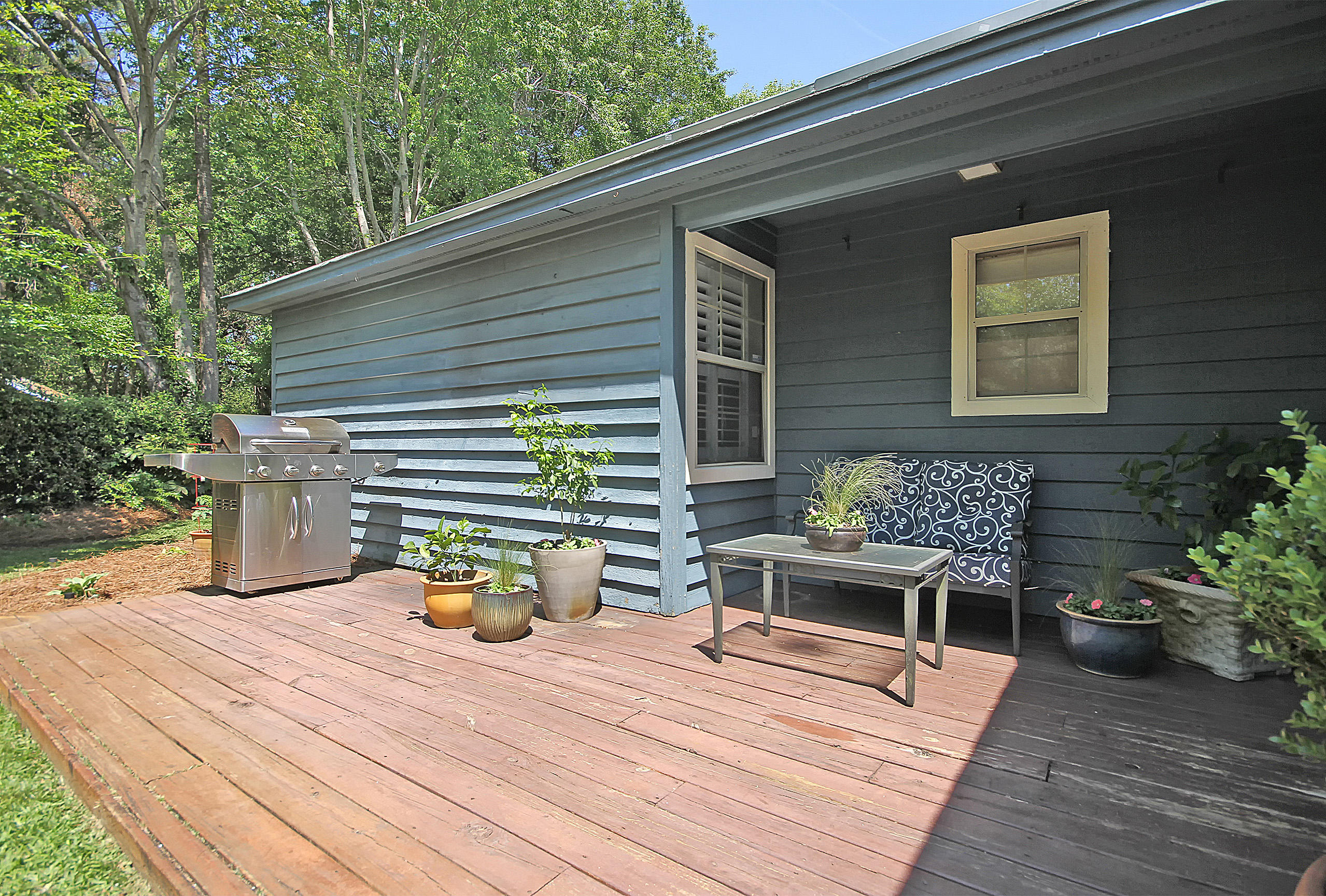 1261 Llewellyn Road Mount Pleasant, SC 29464 - Photo 12 of 27 Back Patio