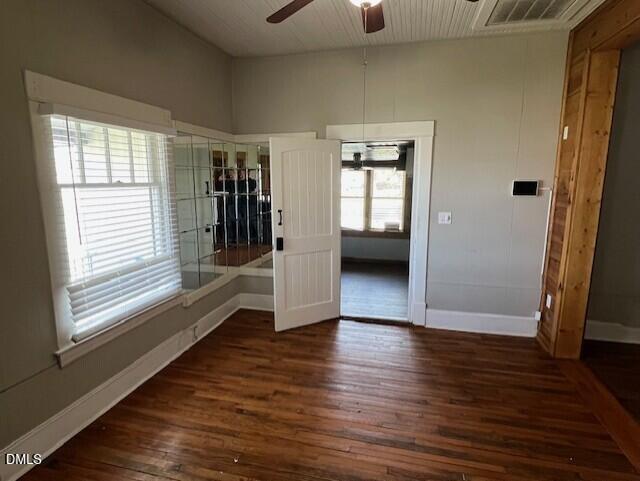 1824 North Main Street Roxboro, NC 27573 - Photo 12 of 26 842714ee-ab5b-498f-8866-8f13030dfce5