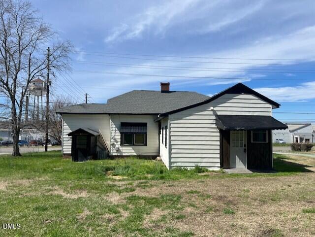 1824 North Main Street Roxboro, NC 27573 - Photo 4 of 26 354c7b58-621a-433b-b1b5-14e4fad50e09