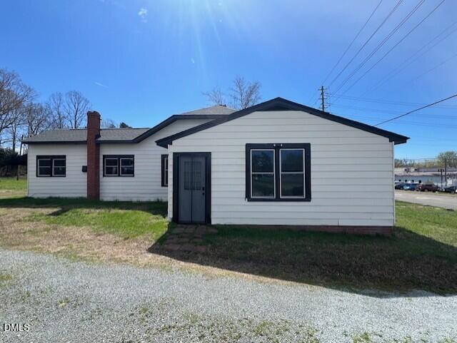 1824 North Main Street Roxboro, NC 27573 - Photo 7 of 26 2ecd42a5-7dee-492c-be09-dd804339b7b8