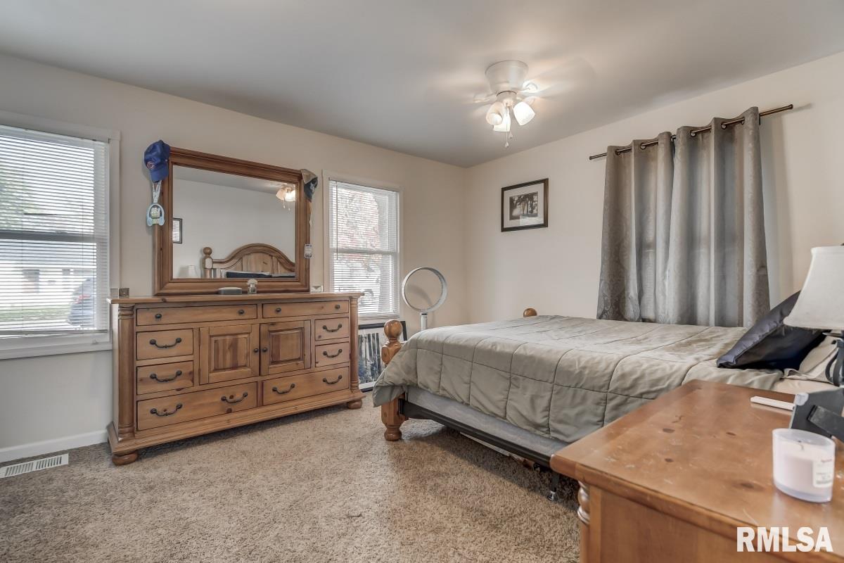 13 Reed Court Springfield, IL 62704 - Photo 8 of 15 Gallery Image 8